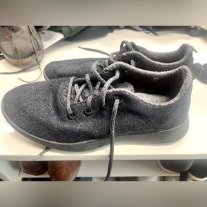 Mens Allbirds size 10